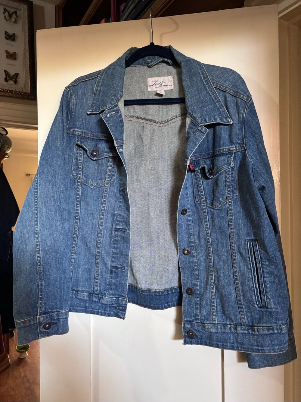 Levi's Blue Denim Jacket - Classic Trucker Style